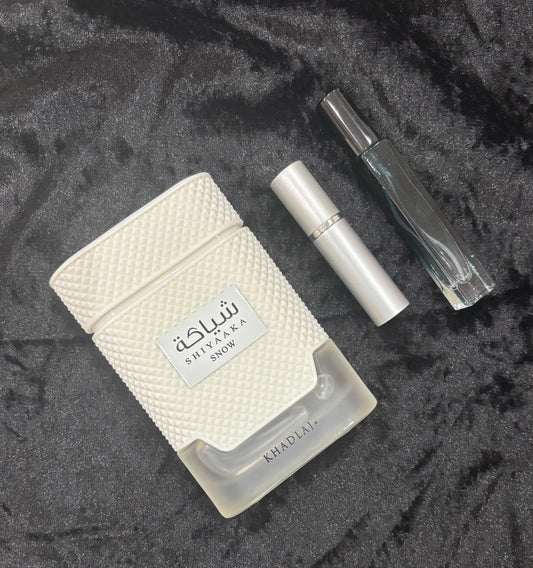 Shiyaaka Snow Khadlaj decant sample perfume